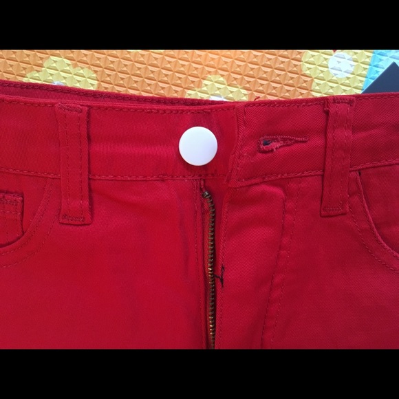 NWT red ModCloth shorts - Picture 6 of 6